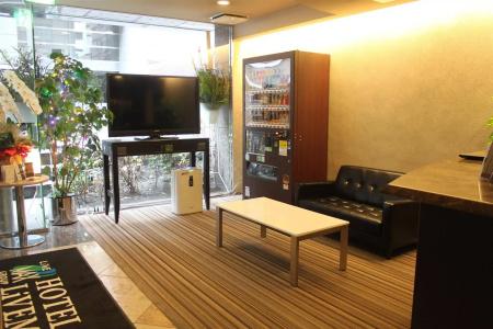 Livemax Shimbashi - 8