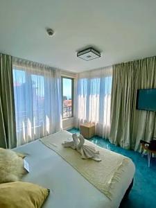 Best Western Hôtel Journel Antibes Juan-les-Pins - 97