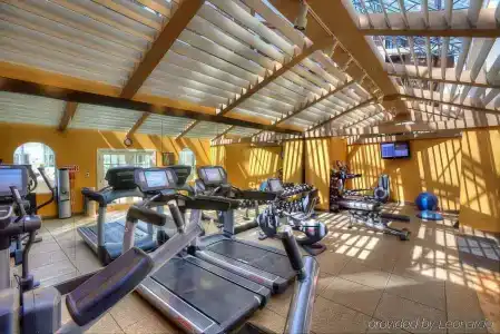 DoubleTree by Hilton Orlando Airport - 22