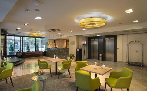 Rosslyn Thracia Sofia - 21