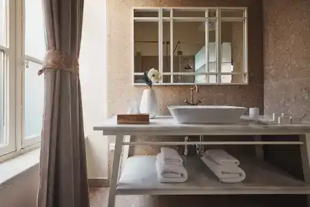 Bohemian Suites Athens - 39