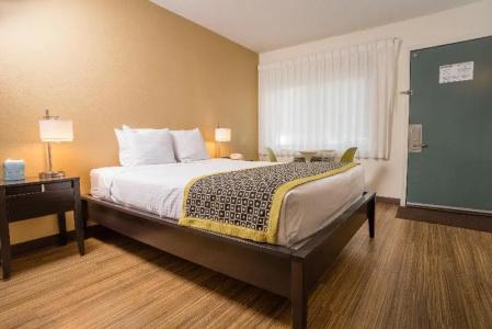 Park Lane Suites & Inn - 27