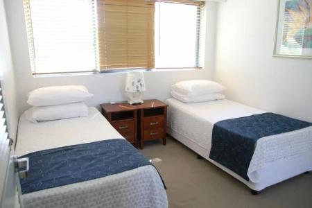181 The Esplanade - 34