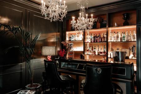 Glam Boutique - 19