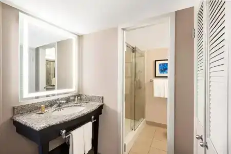 Doubletree By Hilton Denver Cherry Creek, Co - 34