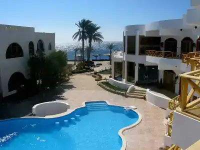 Red Sea Relax Resort - 11