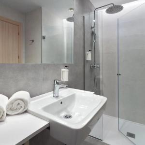 b&b Alcorcon - 9