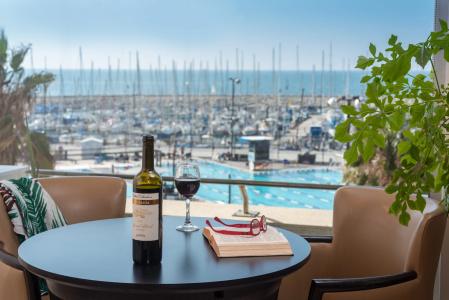 Leonardo Art Tel Aviv By the Beach - 25