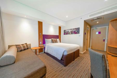 Premier Inn Dubai Investments Park - 20