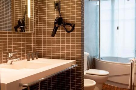 Ac Burgos By Marriott - 37
