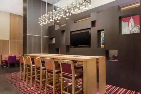 Hampton Inn Times Square Central - 13