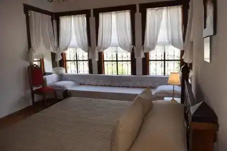 Gjirokastra - 8
