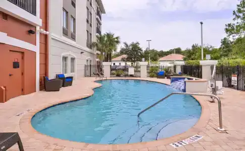 Holiday Inn Express North Telecom Park, An Ihg - 9