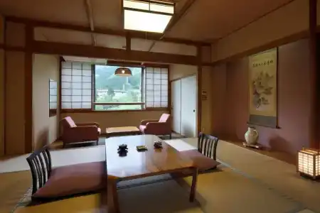 Nanaeyae - 26