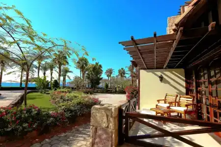 Taba & Nelson Village - 66