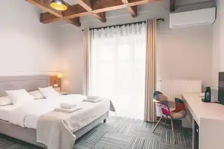 ApartFortune Old Town - 42