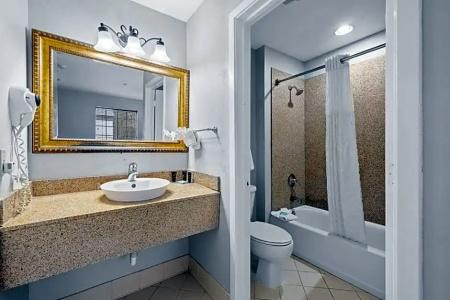 Quality Suites Atlanta Buckhead Village North - 79