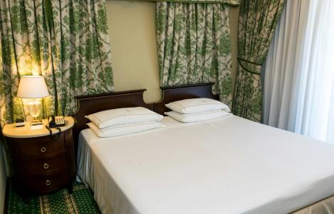 River Chateau - 46