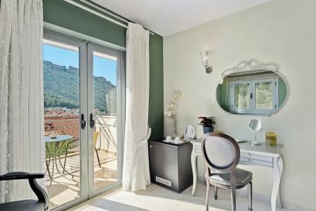 Aerinon Guesthouse - 64