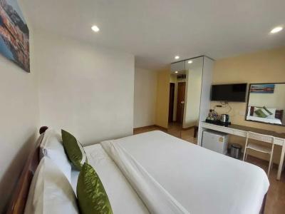 V Check inn Sukhumvit 22 - 37