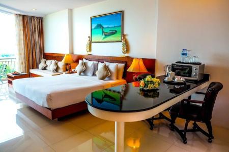 The View Rawada Phuket - 51