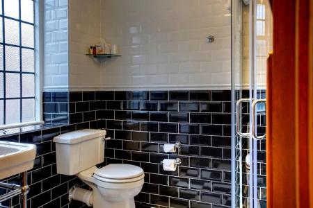 Best Western Plough & Harrow - 82