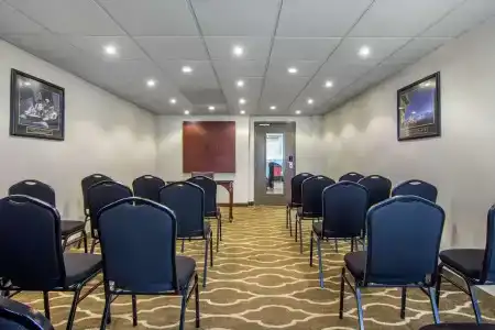 Comfort Inn Sandy Springs – Perimeter - 13
