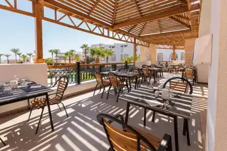 Sunrise Remal Beach Resort - 29