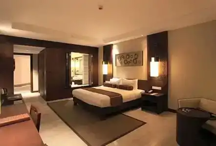 Crowne Plaza Danang - 54