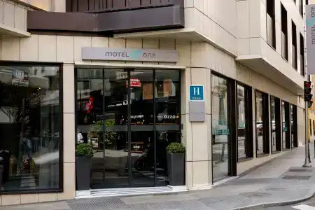 Mercure Madrid Plaza de España - 26
