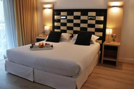 Hôtel Victoria - 129
