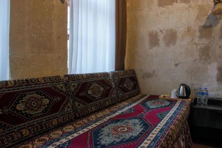 Caravanserai Cave - 77