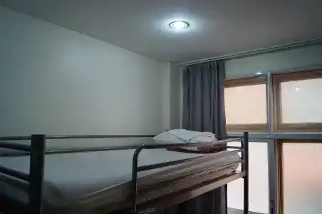 790 on George Backpackers - 15