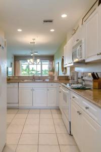 GreenLinks Golf Villas at Lely - 65