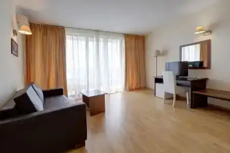 Central - 33