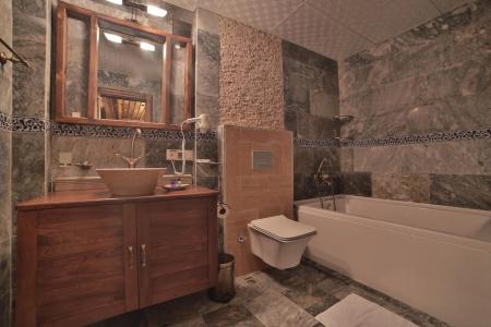 Caravanserai Inn - 28