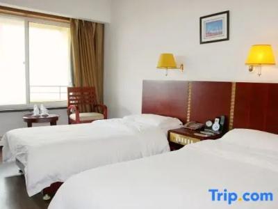 Qingdao Meteorological Holiday - 27