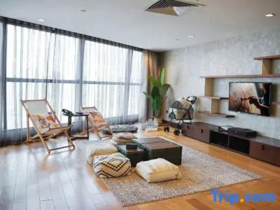 Ascott Raffles City - 135