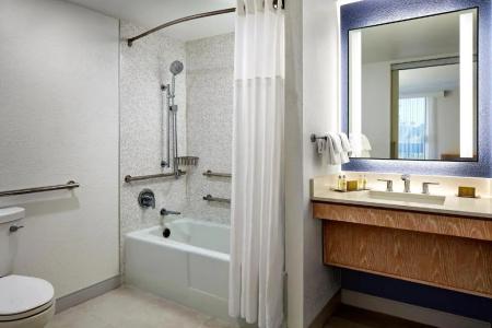 Mdr Marina Del Rey- a Doubletree By Hilton - 62