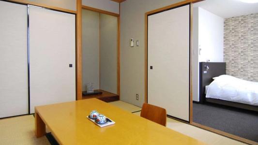 Takamatsu Kokusai - 32