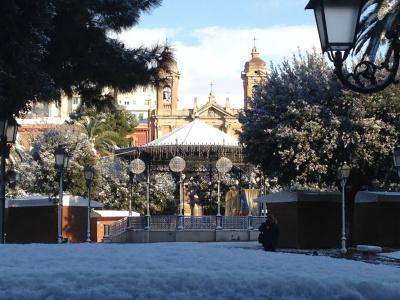 Plaza - 16