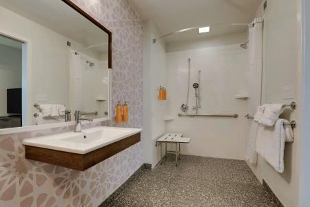 Staybridge Suites - 79