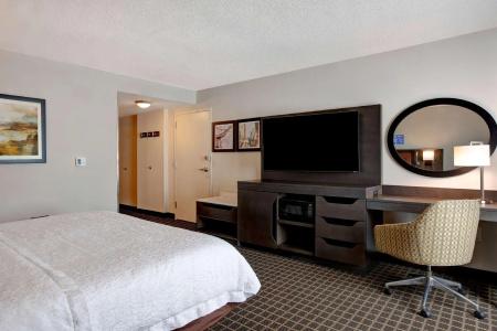Hampton Inn & Suites-Downtown-Riverplace - 66