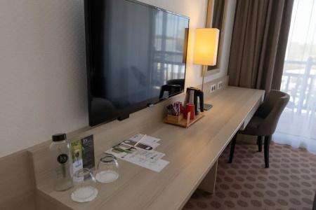 Best Western Plus Le Roof Vannes Bord De Mer - 49