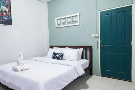 Asok Montri Hostel - 33