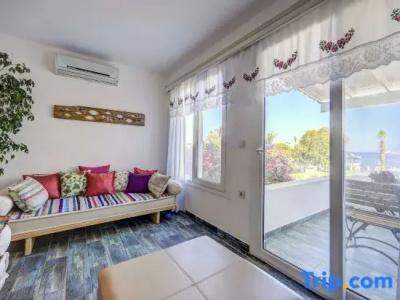Kefi Beach & Suites - 154