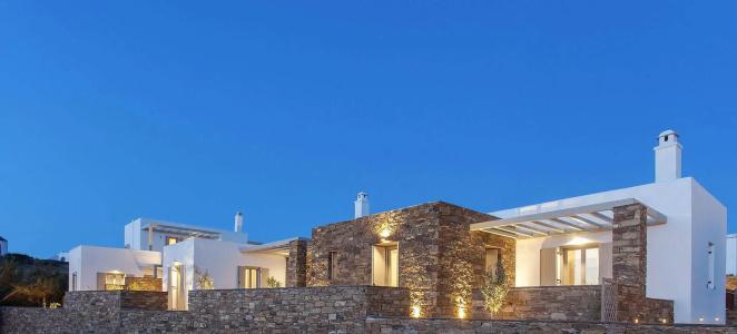 White Tinos Luxury Suites - 36
