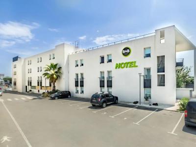 b&b hôTel Cannes La Bocca Plage - 33