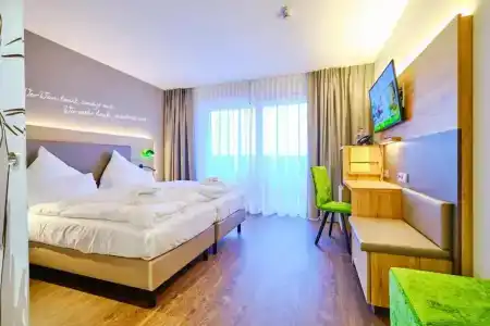 SonnenWeingut Römmert - 38