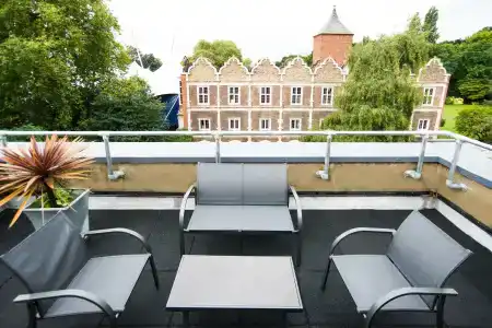 Safestay Kensington Holland Park - 23